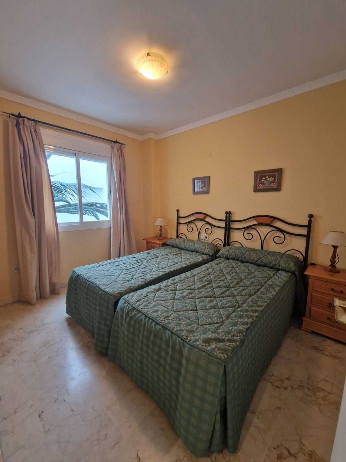 d4b1b14d5ed19b7f76c03090a42259be - 21