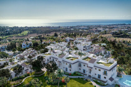 d4caaa33c9b1f0c2a6f5c6d4055b8dbc - 18