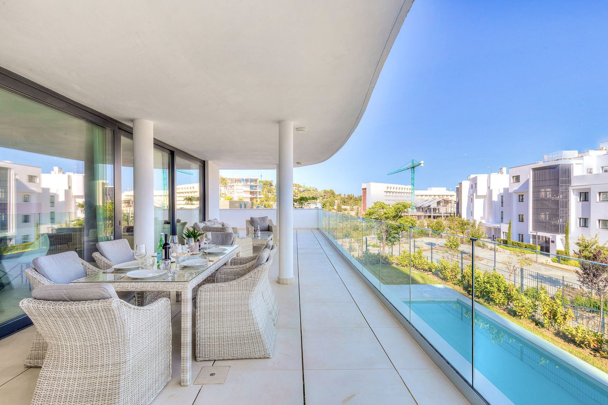 d777081949c18d239b5f9c1164891f07 - 1