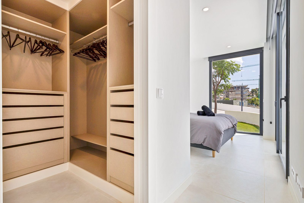 d777081949c18d239b5f9c1164891f07 - 7