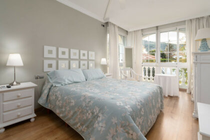 d8154bbf4a5d7bbc26be3081472459a6 - 16