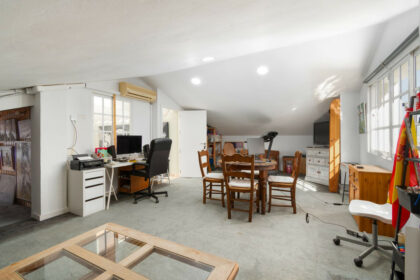 d8154bbf4a5d7bbc26be3081472459a6 - 24