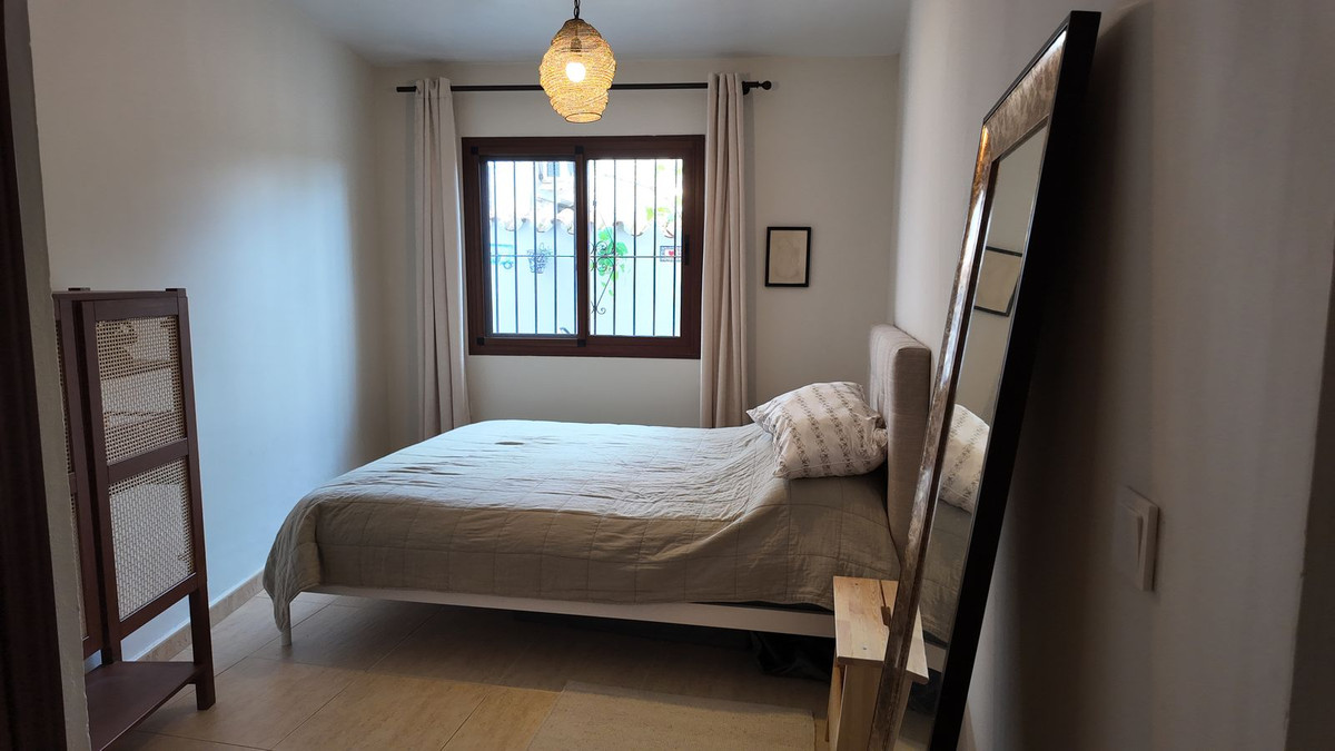 d91fe3a61ce5e3d5d0b22da6c89fe318 - 12