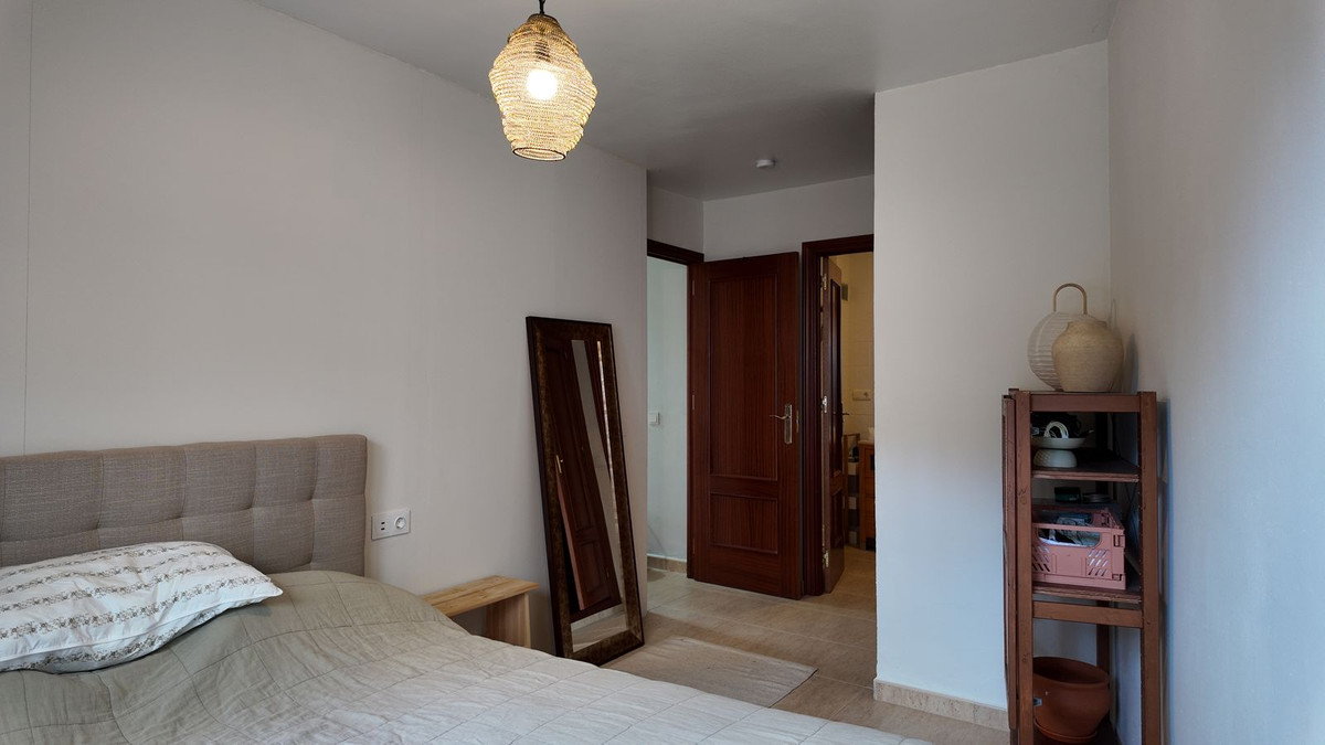 d91fe3a61ce5e3d5d0b22da6c89fe318 - 13