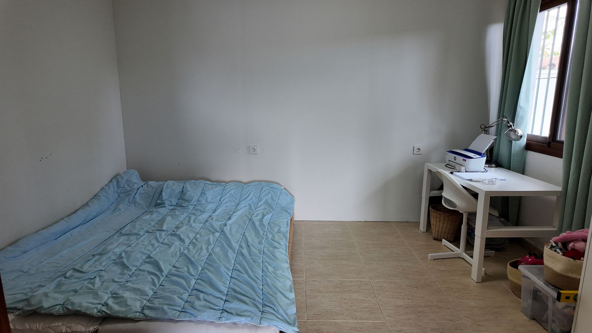 d91fe3a61ce5e3d5d0b22da6c89fe318 - 17