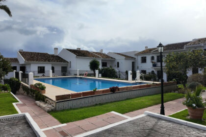 d91fe3a61ce5e3d5d0b22da6c89fe318 - 21