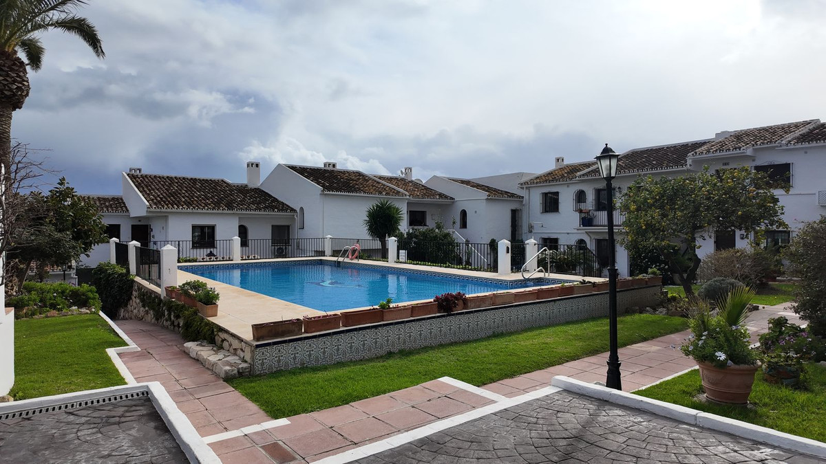 d91fe3a61ce5e3d5d0b22da6c89fe318 - 21