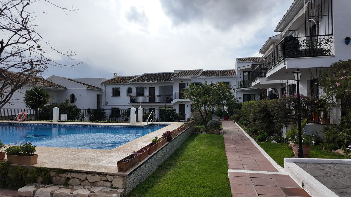 d91fe3a61ce5e3d5d0b22da6c89fe318 - 22