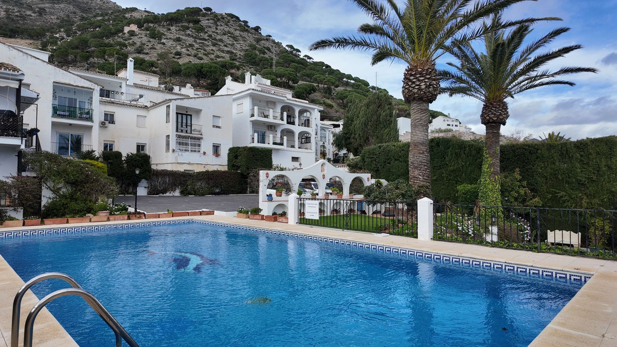 d91fe3a61ce5e3d5d0b22da6c89fe318 - 25