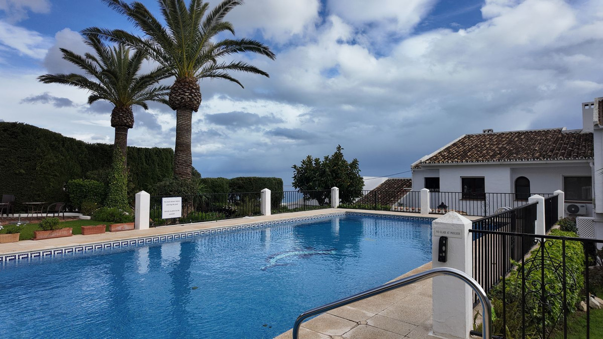 d91fe3a61ce5e3d5d0b22da6c89fe318 - 26