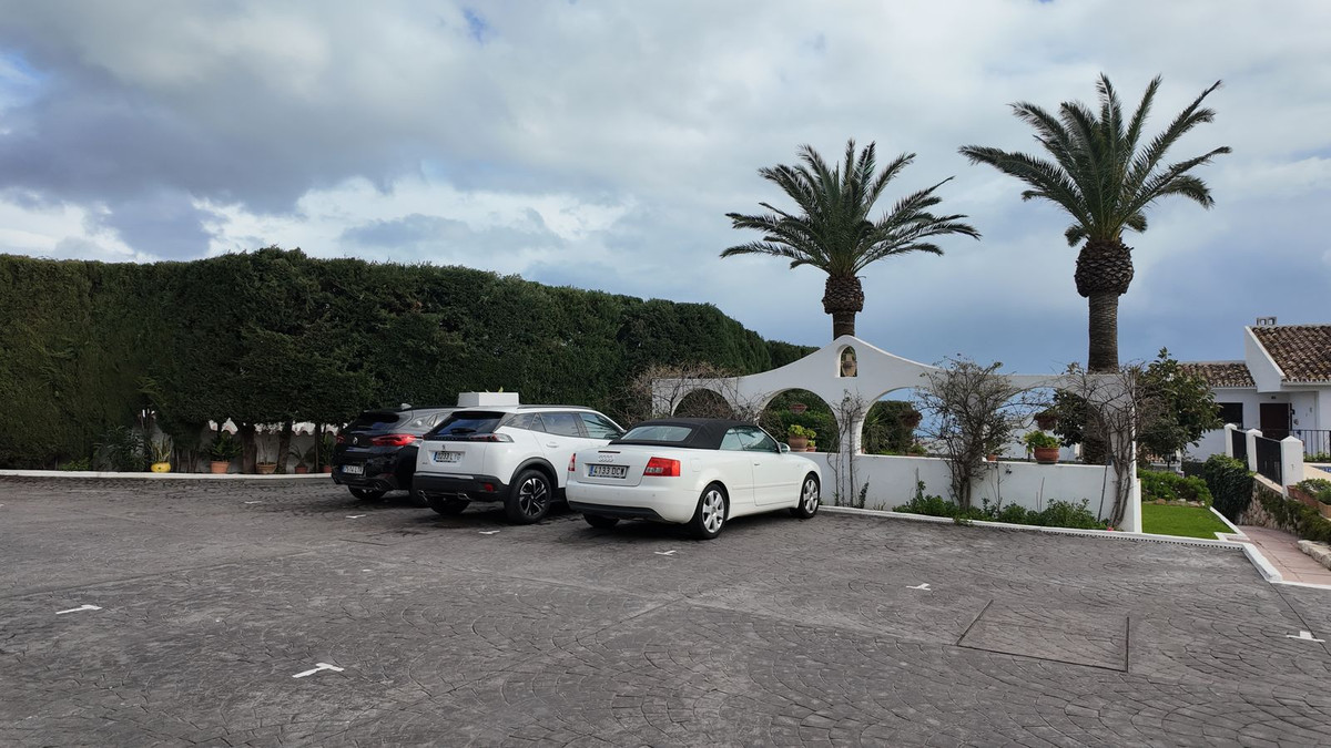 d91fe3a61ce5e3d5d0b22da6c89fe318 - 28