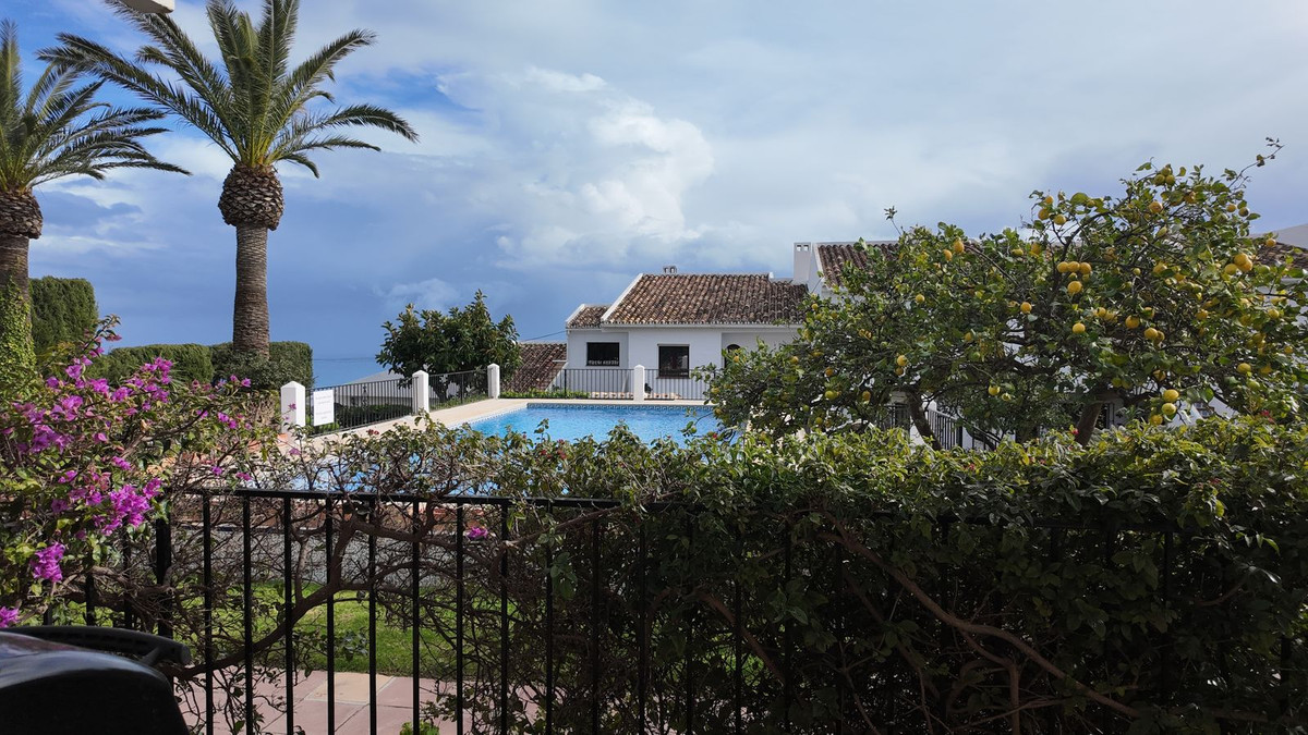 d91fe3a61ce5e3d5d0b22da6c89fe318 - 5