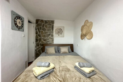 da4d7631e9975f78675f9b75d7e09824 - 33