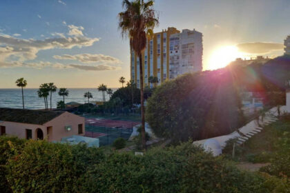 da4d7631e9975f78675f9b75d7e09824 - 38