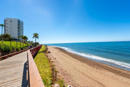 da4d7631e9975f78675f9b75d7e09824 - 51