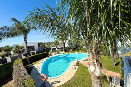 dab58425e7926e35c187f0dde9f2b166 - 1