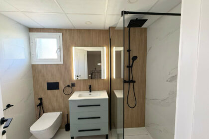 dab58425e7926e35c187f0dde9f2b166 - 11