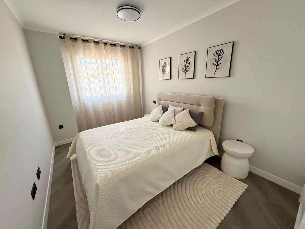 dab58425e7926e35c187f0dde9f2b166 - 7