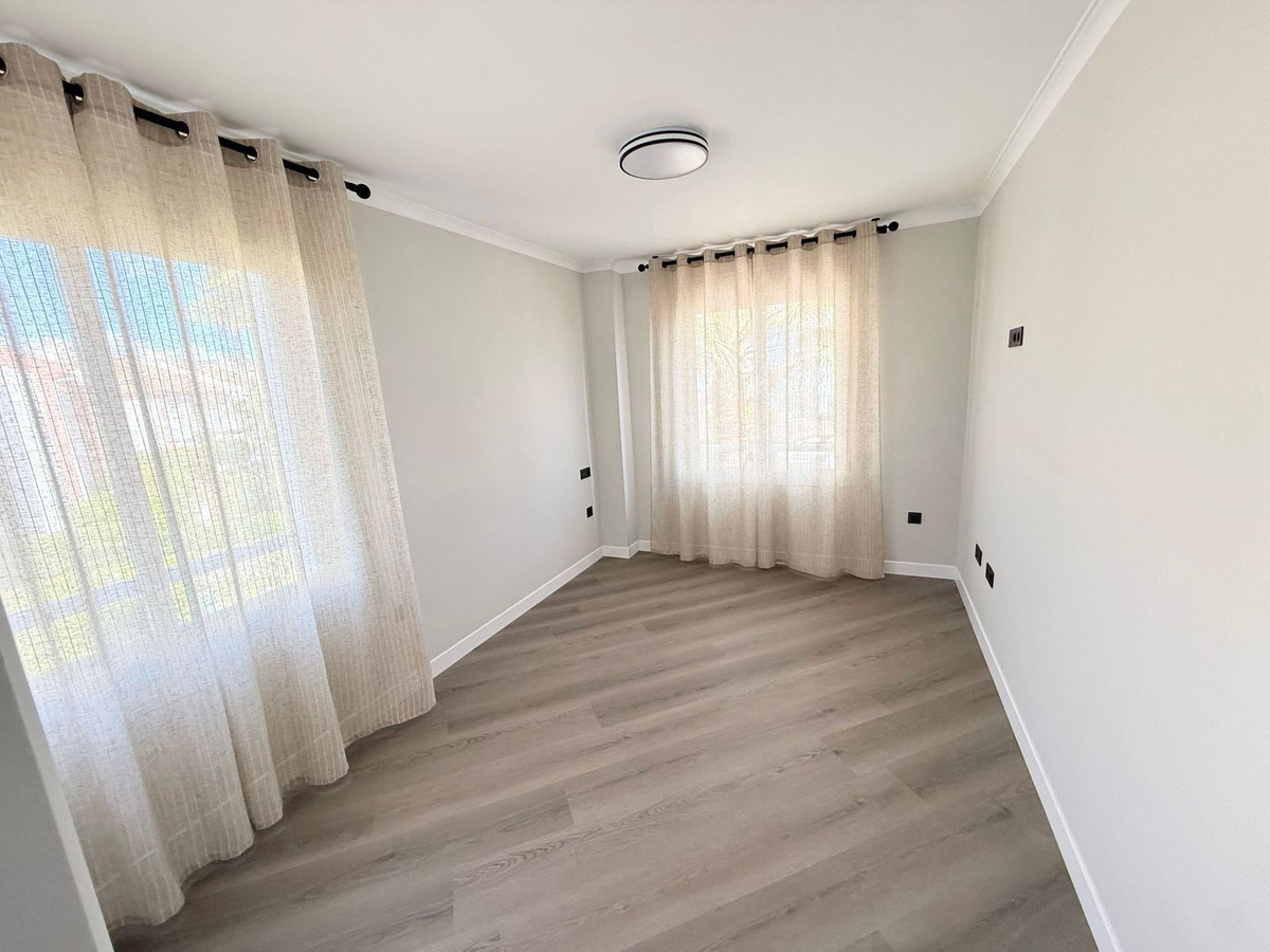 dab58425e7926e35c187f0dde9f2b166 - 8