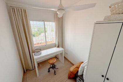 dc6ee3efeb90d1d381b359172e2394d0 - 18