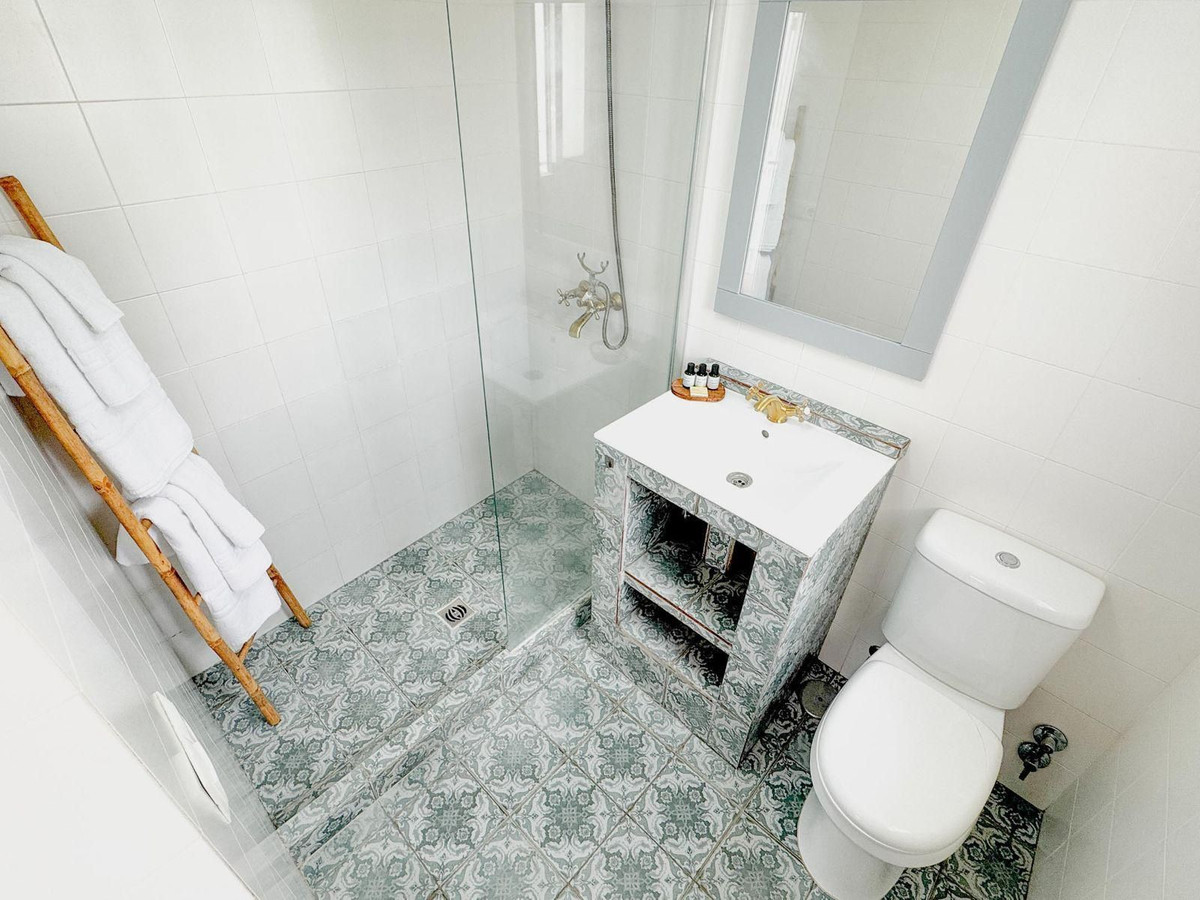 dc6ee3efeb90d1d381b359172e2394d0 - 29