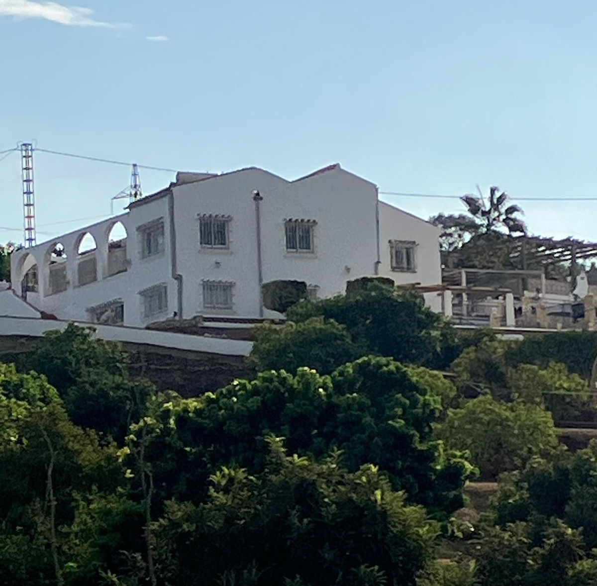 dc6ee3efeb90d1d381b359172e2394d0 - 35