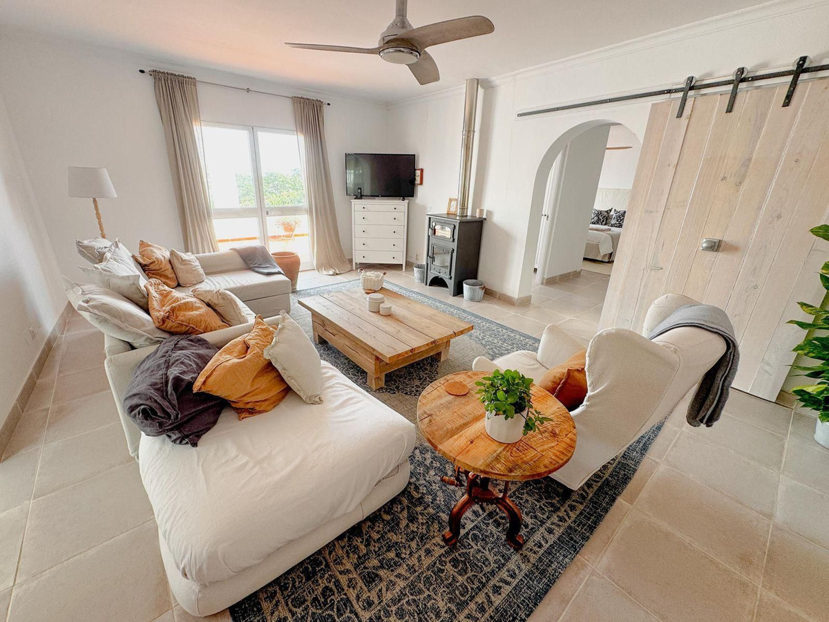 dc6ee3efeb90d1d381b359172e2394d0 - 4