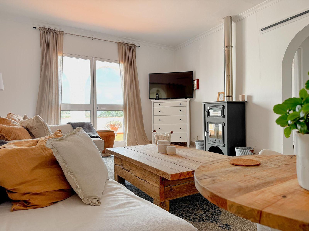 dc6ee3efeb90d1d381b359172e2394d0 - 6