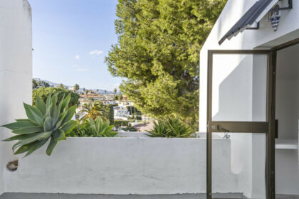 dcf70ce25dff881ebfe8e99ed2f4ff59 - 27