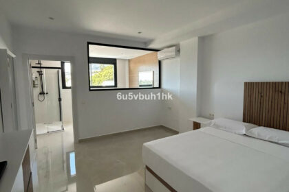 dd84ee6a6e62a8d7c20800efb6dc7b0b - 18