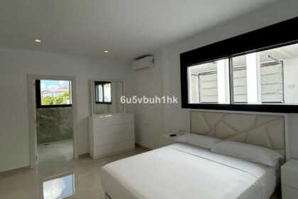 dd84ee6a6e62a8d7c20800efb6dc7b0b - 50