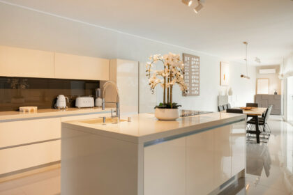 dd91a9f24c606f63c5c4c784a9487e31 - 24