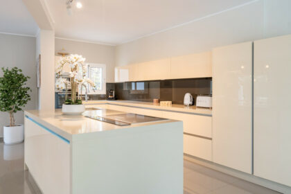 dd91a9f24c606f63c5c4c784a9487e31 - 25