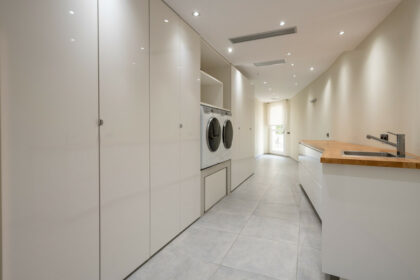 dd91a9f24c606f63c5c4c784a9487e31 - 53