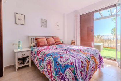 ddbd69dd137cbbbf44aeef2414de3c52 - 22