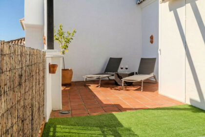 ddbd69dd137cbbbf44aeef2414de3c52 - 24