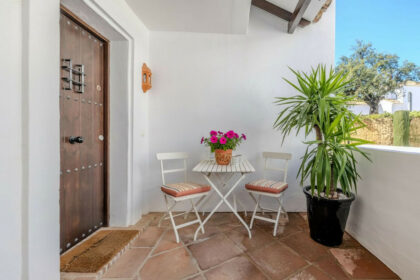 ddbd69dd137cbbbf44aeef2414de3c52 - 26