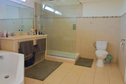 ddbe767d8c75dc4692e5ece7e93dc5dc - 12