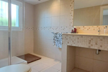 ddbe767d8c75dc4692e5ece7e93dc5dc - 18