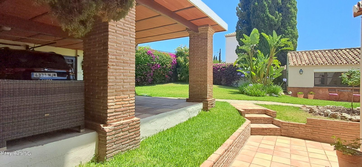 ddbe767d8c75dc4692e5ece7e93dc5dc - 22