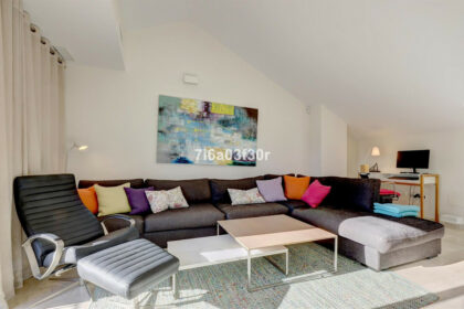 de7f461684b2e00115485439309315b9 - 18