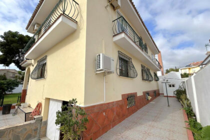 dff1d01fff6254b99727c93f72f68136 - 13