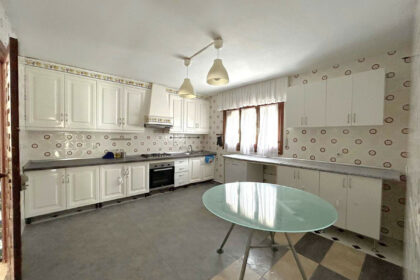 dff1d01fff6254b99727c93f72f68136 - 18