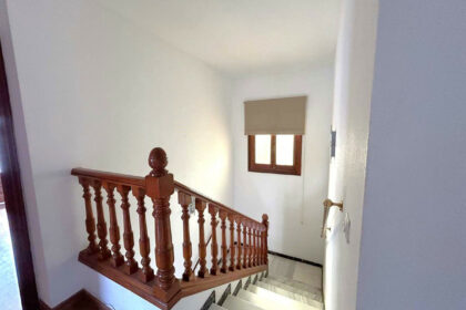 dff1d01fff6254b99727c93f72f68136 - 31