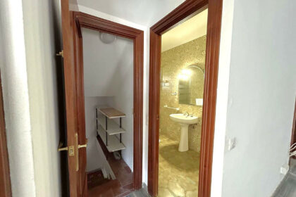 dff1d01fff6254b99727c93f72f68136 - 38