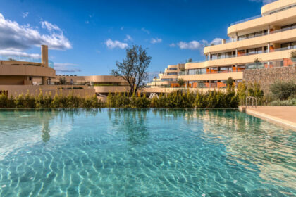 e027311deb6d87761b78b2935d257c10 - 1