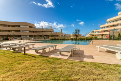 e027311deb6d87761b78b2935d257c10 - 54