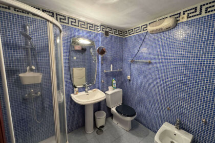 e09e7a0bde2cb3770de606faf96dce36 - 18