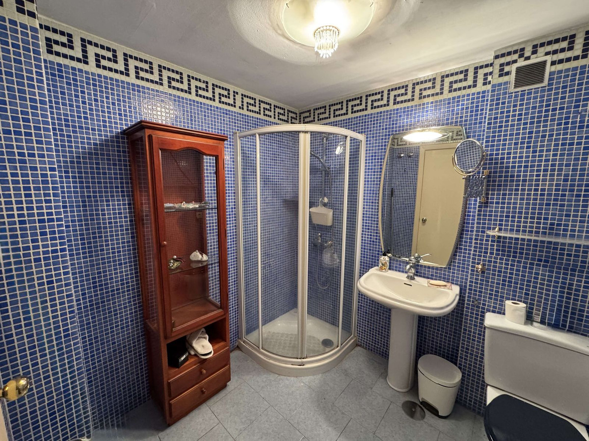 e09e7a0bde2cb3770de606faf96dce36 - 19