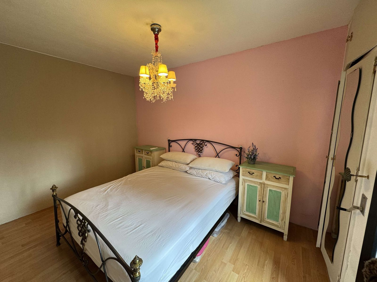 e09e7a0bde2cb3770de606faf96dce36 - 21